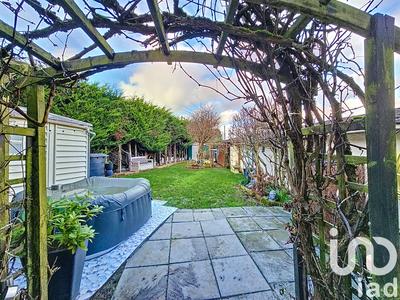 Maison - 150 m² - 7 pièces