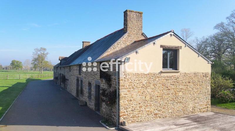 Maison de domaine équestre - 356 m² - 13 pièces