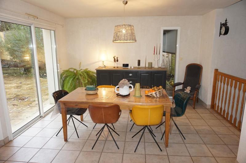 Maison - 130 m² - 7 pièces