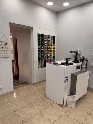 Local commercial - 180 m² - 3 pièces