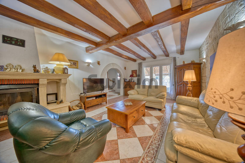 Mas - 127 m² - 5 pièces