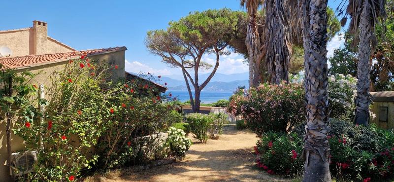 Maison - 138 m² - 6 pièces