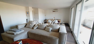 Appartement - 81 m² - 3 pièces