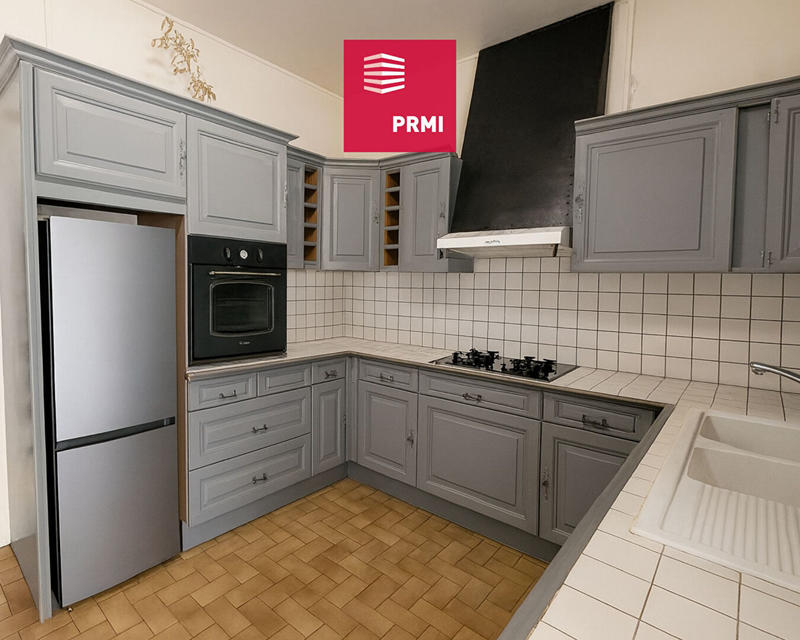 Maison - 90 m² - 5 pièces