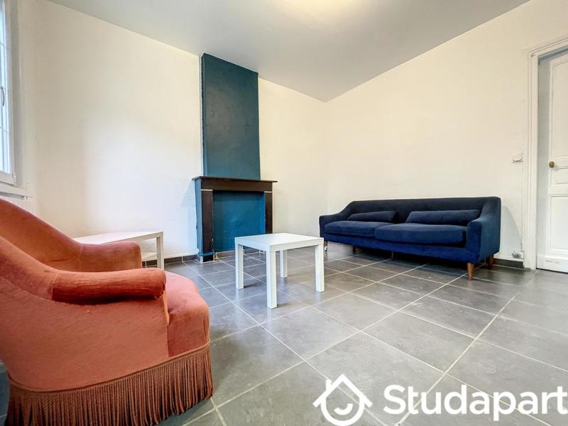 Chambre - 12 m² - 1 pièce