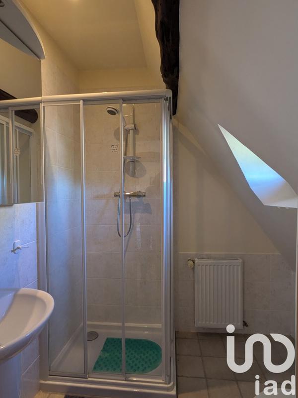 Maison - 211 m² - 11 pièces