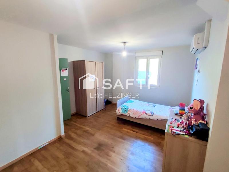 Maison - 208 m² - 7 pièces