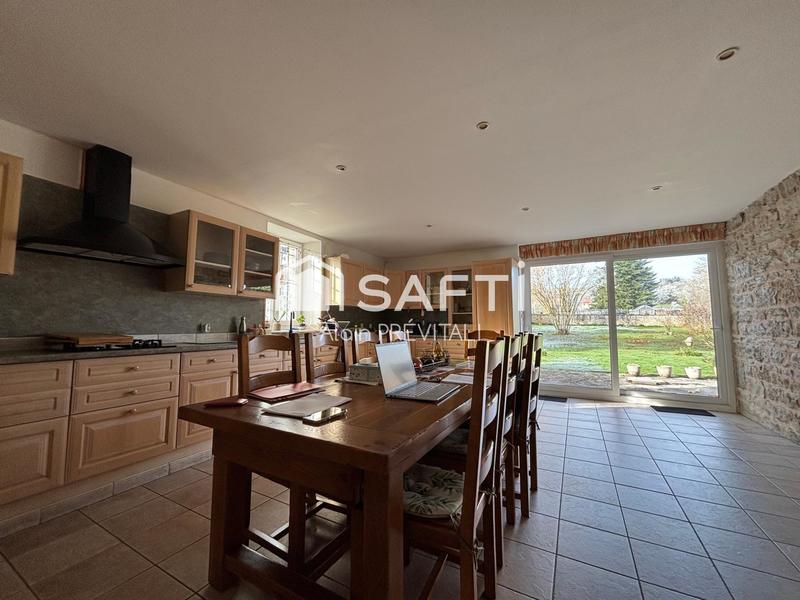 Maison - 213 m² - 4 pièces