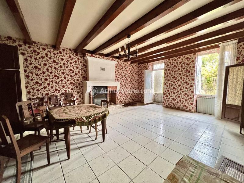 Maison - 184 m² - 7 pièces