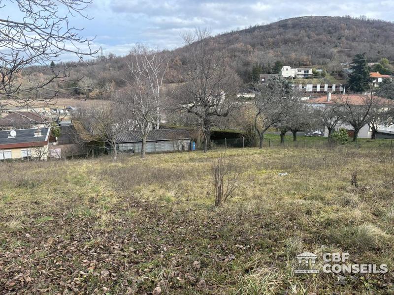 Terrain - 768 m²