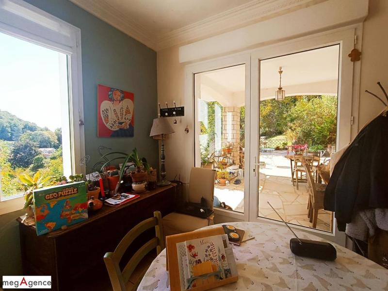 Maison - 107 m² - 6 pièces