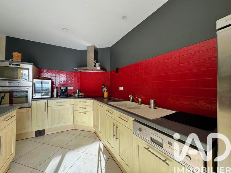 Maison - 146 m² - 5 pièces