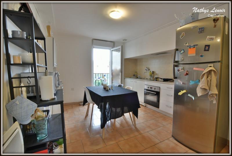 Immeuble - 180 m² - 8 pièces