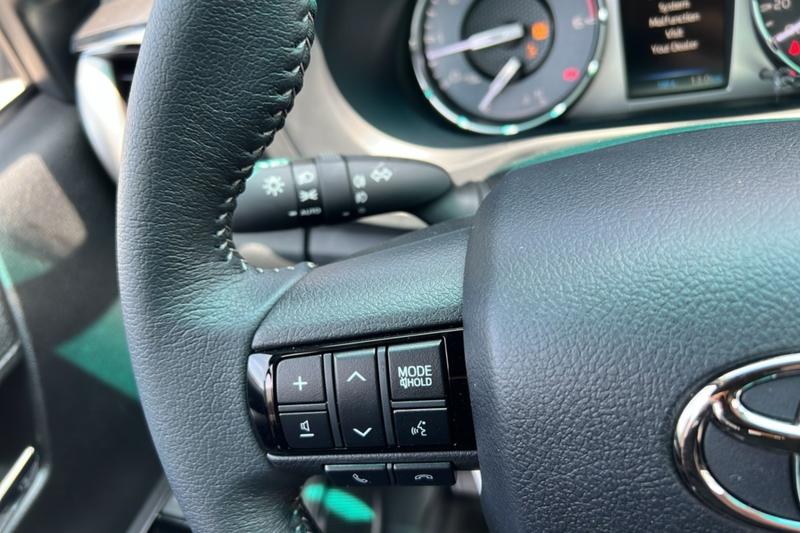 Toyota Hilux 2.8 204 X-Tra Bvm Legende