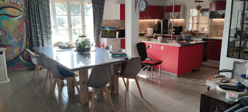 Maison - 163 m² - 6 pièces