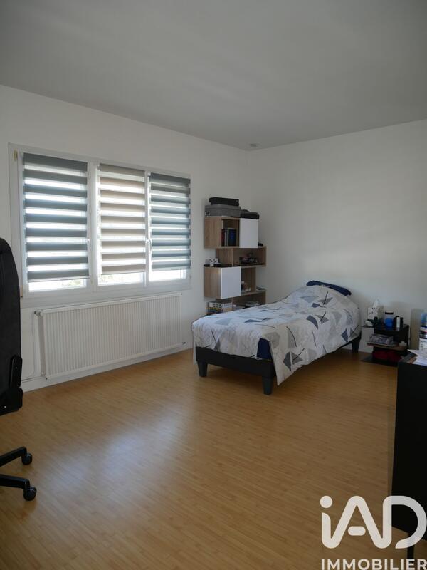 Maison - 162 m² - 6 pièces