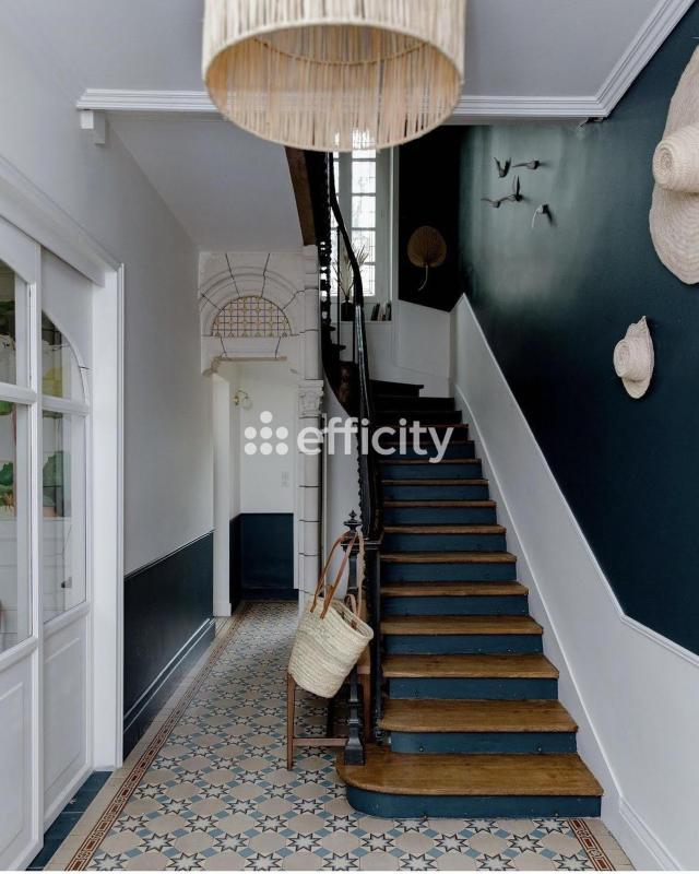 Maison bourgeoise - 160 m² - 8 pièces