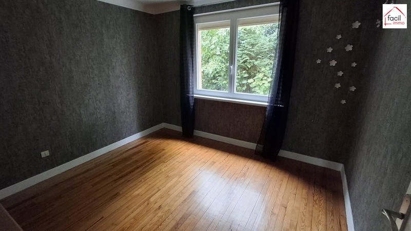 Maison - 136 m² - 8 pièces