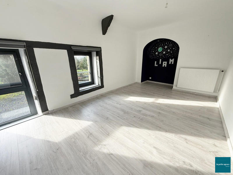 Maison - 254 m² - 6 pièces