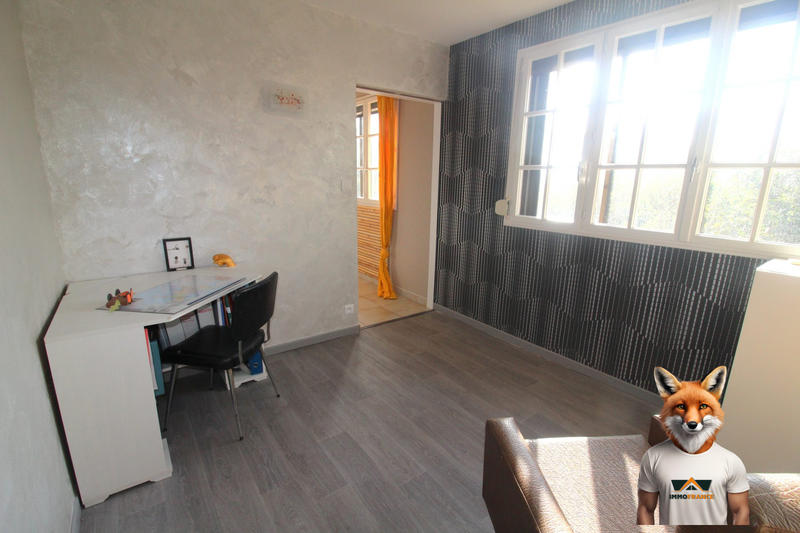 Maison - 165 m² - 8 pièces