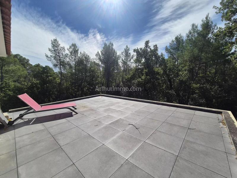 Maison - 179 m² - 7 pièces