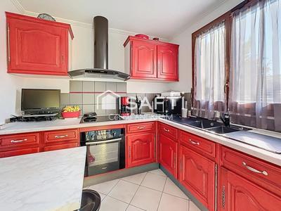 Maison - 101 m² - 6 pièces