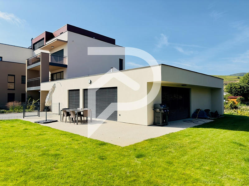 Appartement - 120 m² - 5 pièces