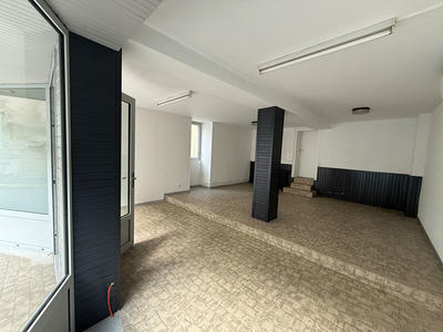 Local commercial - 53 m² - 2 pièces