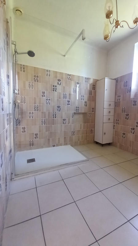 Maison - 145 m² - 9 pièces