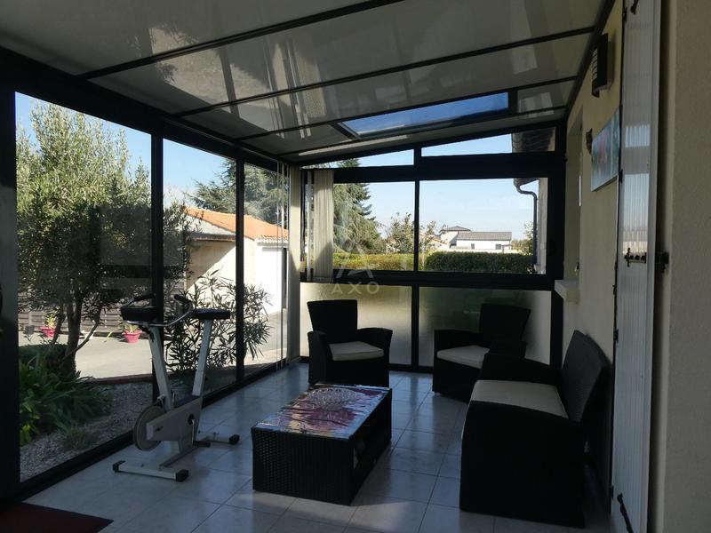 Maison - 92 m² - 5 pièces