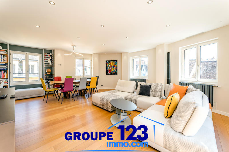Appartement - 125 m² - 5 pièces