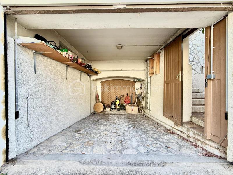 Maison traditionnelle - 144 m² - 5 pièces