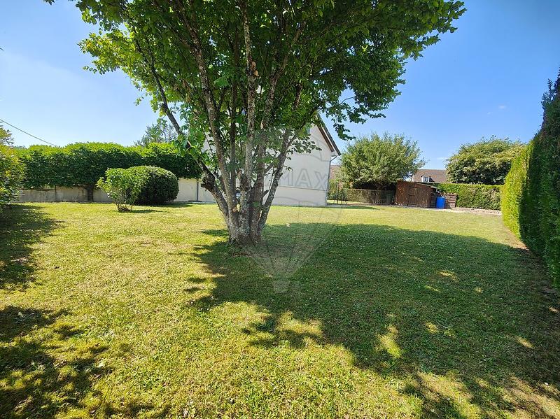 Maison - 180 m² - 7 pièces