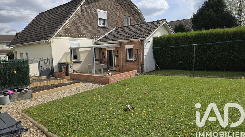 Maison - 85 m² - 4 pièces