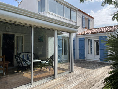 Maison - 132 m² - 8 pièces