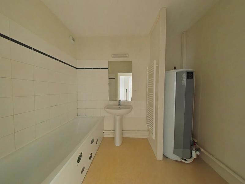 Appartement ancien - 83 m² - 4 pièces