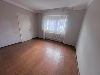 Maison - 268 m² - 11 pièces