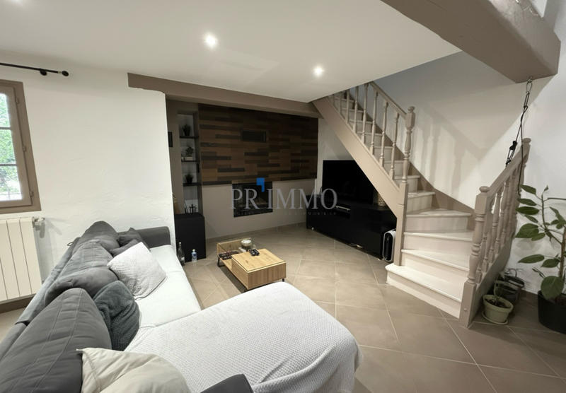 Maison - 121 m² - 5 pièces