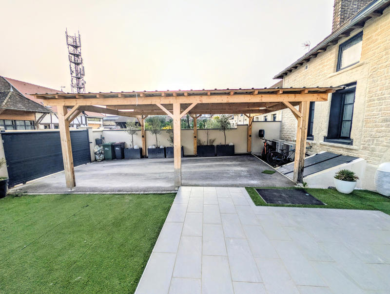 Maison - 125 m² - 6 pièces