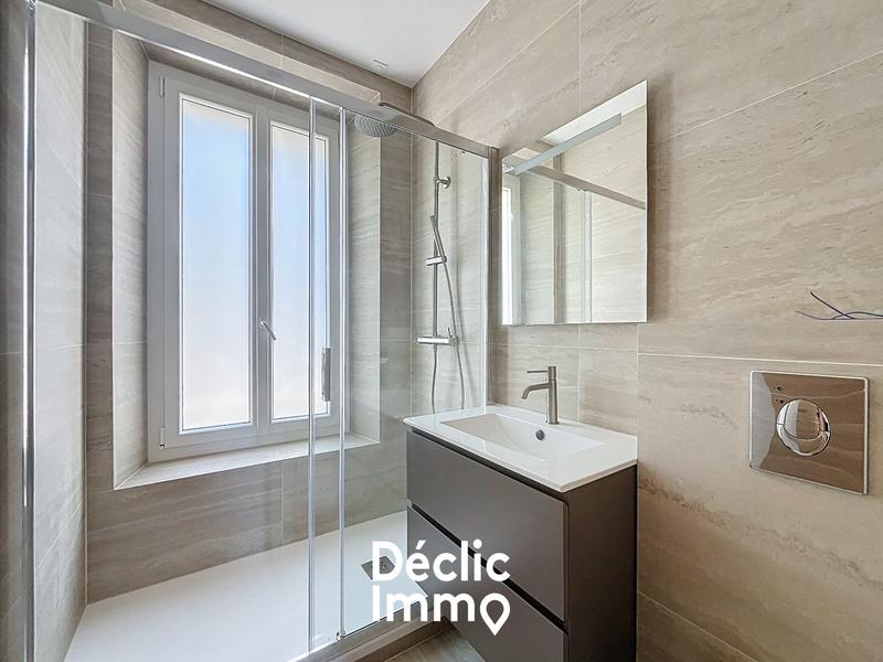 Appartement - 74 m² - 4 pièces