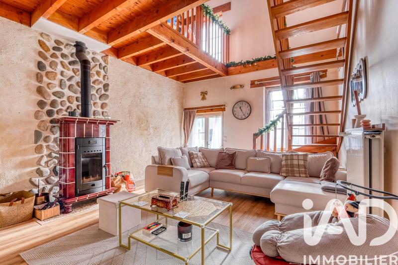 Maison - 165 m² - 5 pièces