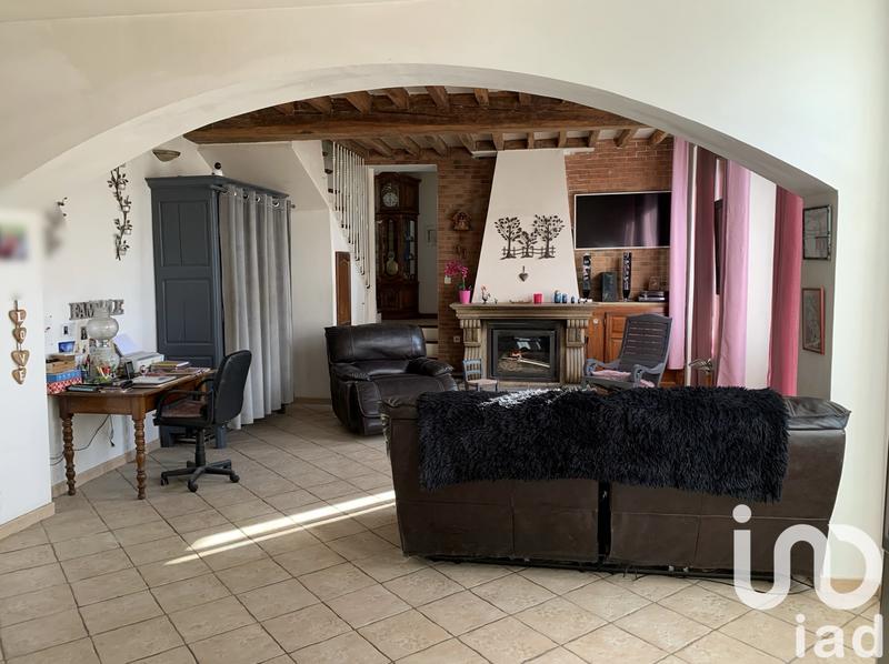 Maison - 300 m² - 11 pièces