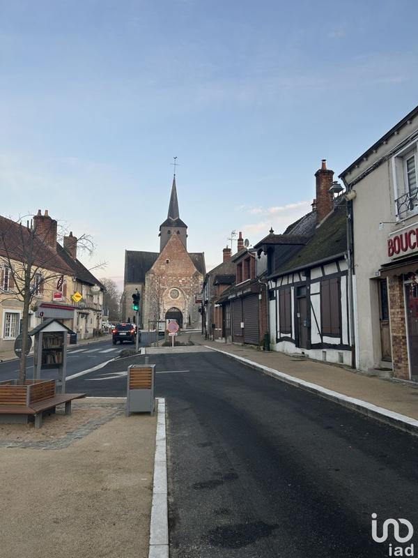 Local commercial - 82 m² - 4 pièces