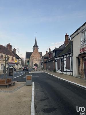 Local commercial - 82 m² - 4 pièces