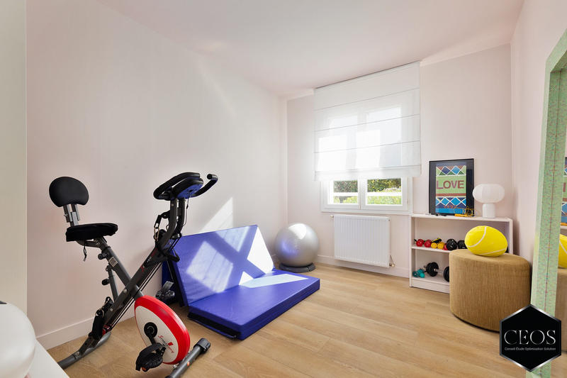 Maison - 137 m² - 5 pièces