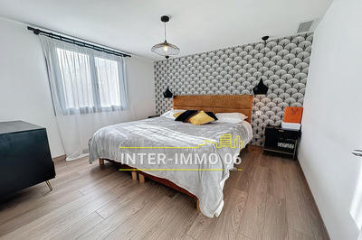 Villa - 104 m² - 4 pièces