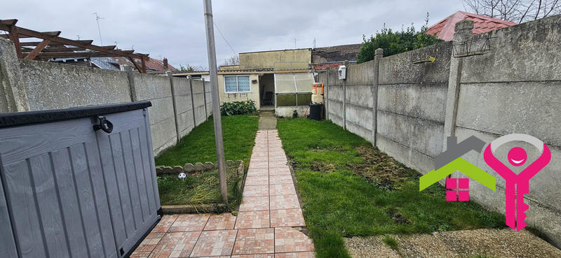 Maison - 85 m² - 4 pièces