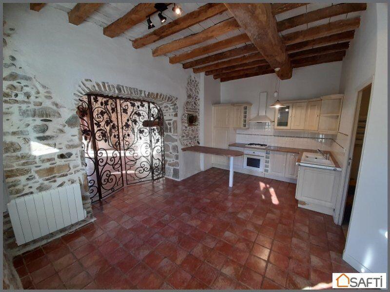 Maison - 205 m² - 7 pièces