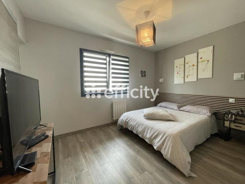 Maison - 197 m² - 4 pièces