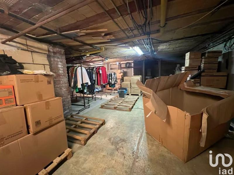 Local commercial - 1 042 m²